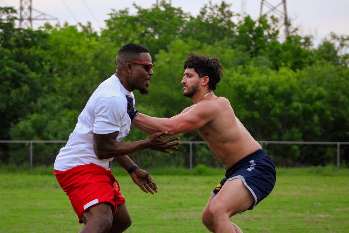 Carl Whitley tweet media