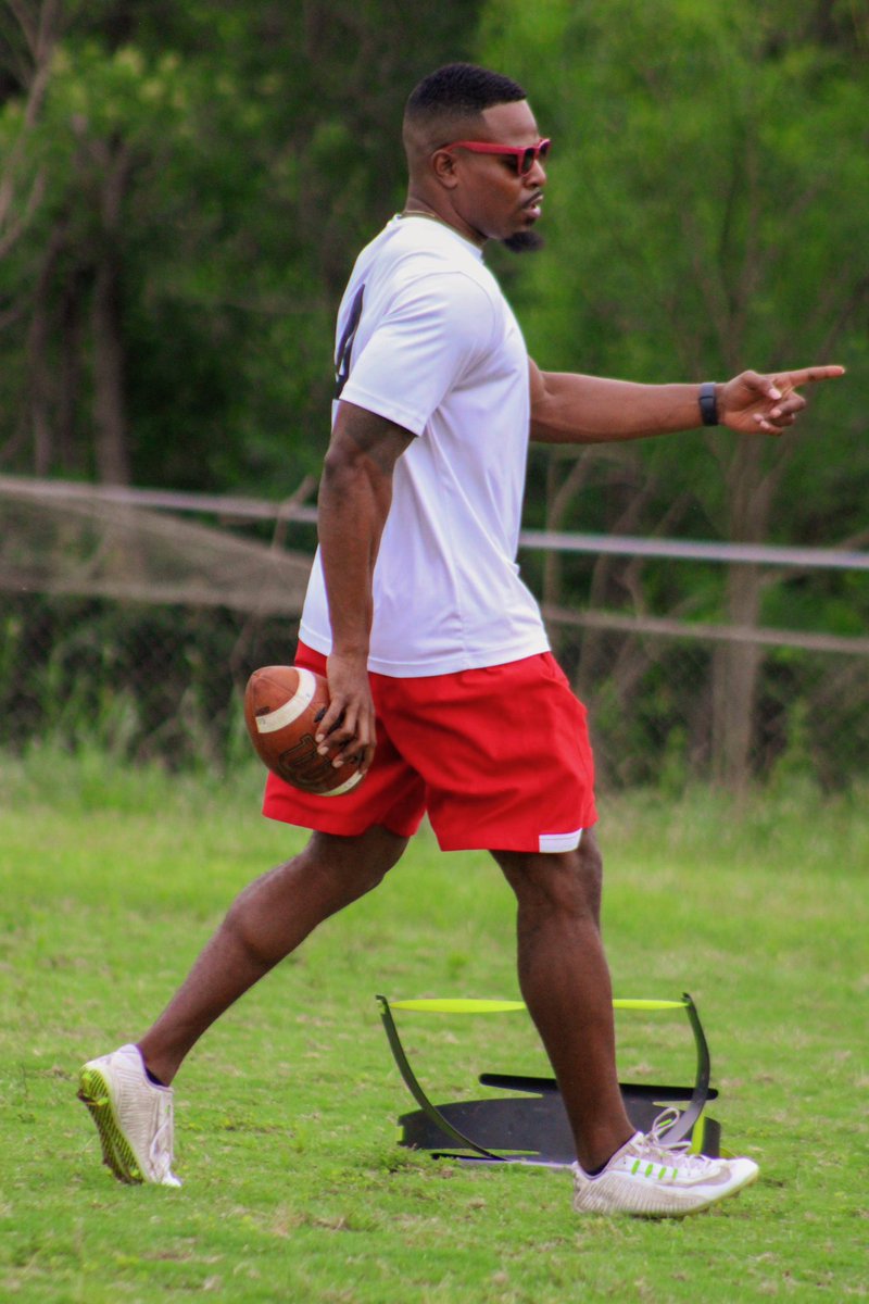 Carl Whitley tweet media