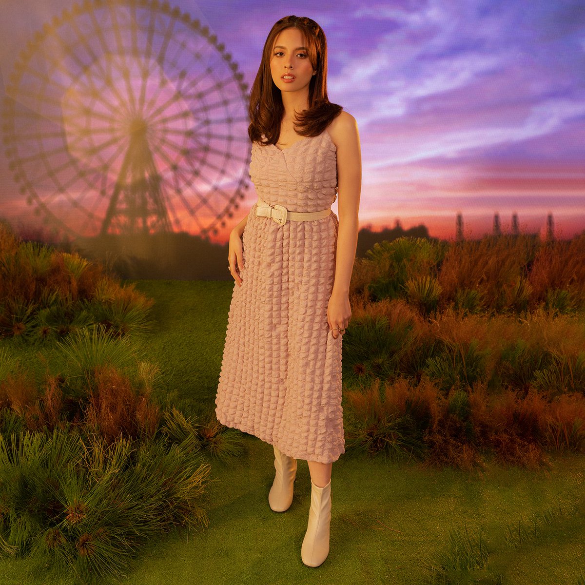 NEW ENDORSEMENT FOR YSAGUEL

Blessings keep on pouring for #MiguelTanfelix and #YsabelOrtega as a world renowned Filipino clothing brand welcomes them as their newrst main endorsers. 

Congratulations, #YsaGuel ! Saving the world from Boazanians never looked this good!