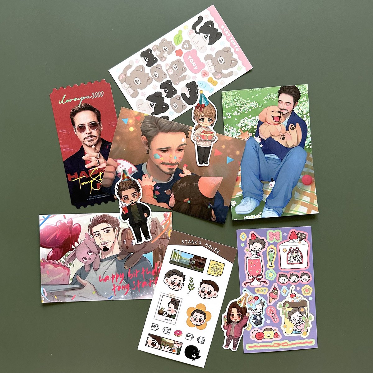 💚디저트특전
-오리지널티켓 1
-엽서 3
-씰스티커 3
-조각스티커 3

*종류당 1장으로 구성되어 있으며, 누락 및 교환은 당일 현장에서만 가능하니 수령 후 꼭 확인해주시길 바랍니다.