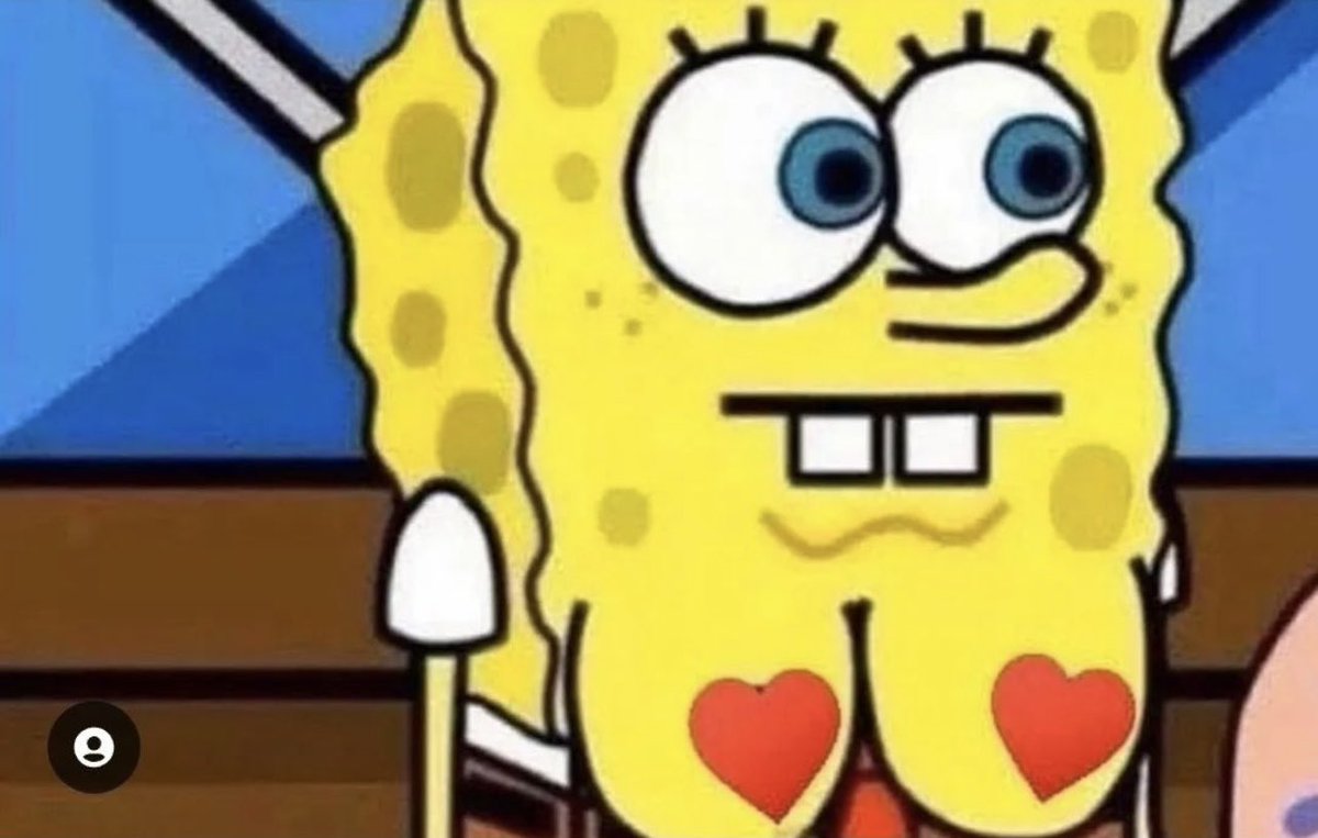 VegasIssues's tweet photo. Nobody, nobody at all:

Girls at EDC: https://t.co/FZaq8sDEDr