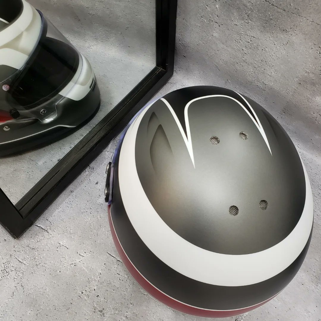 RacGear's tweet photo. Beltenick Paint Helmet　現品限り
Price: 165,000 yen (税込)  
Size: L
Snell SA2015 FIA8859-2015 

RAC業販/自動車パーツ🚕
raclos.official
https://t.co/zTph5VeYGC  

#RAC
#レース用品専門店
#Silverstoneracing
#Paint Helmet https://t.co/FjblScsB63