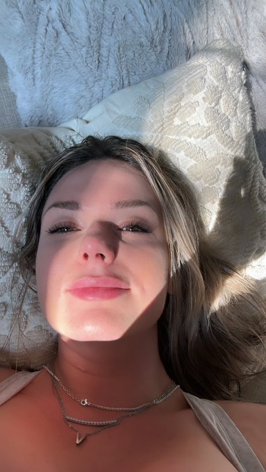 fine no filter https://t.co/Bykg4YRFXL