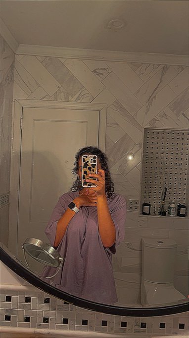 Goodnight 🖤 https://t.co/2GpXUoL8pO