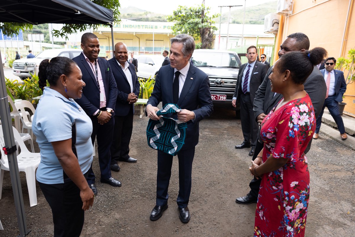 PedroAtState's tweet photo. RTStateDept: RT @SecBlinken: We will continue to work with our partners to promote prevention, testing, and treatment for HIV/AIDS in Papua New Guinea, as we have for the past 17 years. Through @PEPFAR, we are helping the people here who suffer the highe… https://t.co/g3mMn8a85i