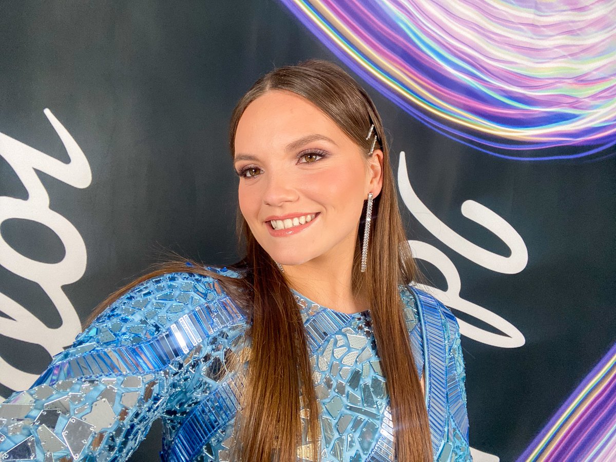 𝗥𝗘𝗧𝗪𝗘𝗘𝗧 to show your support for @megandanielle! Congratulations on an incredible season! ✨🥈✨ #IdolFinale