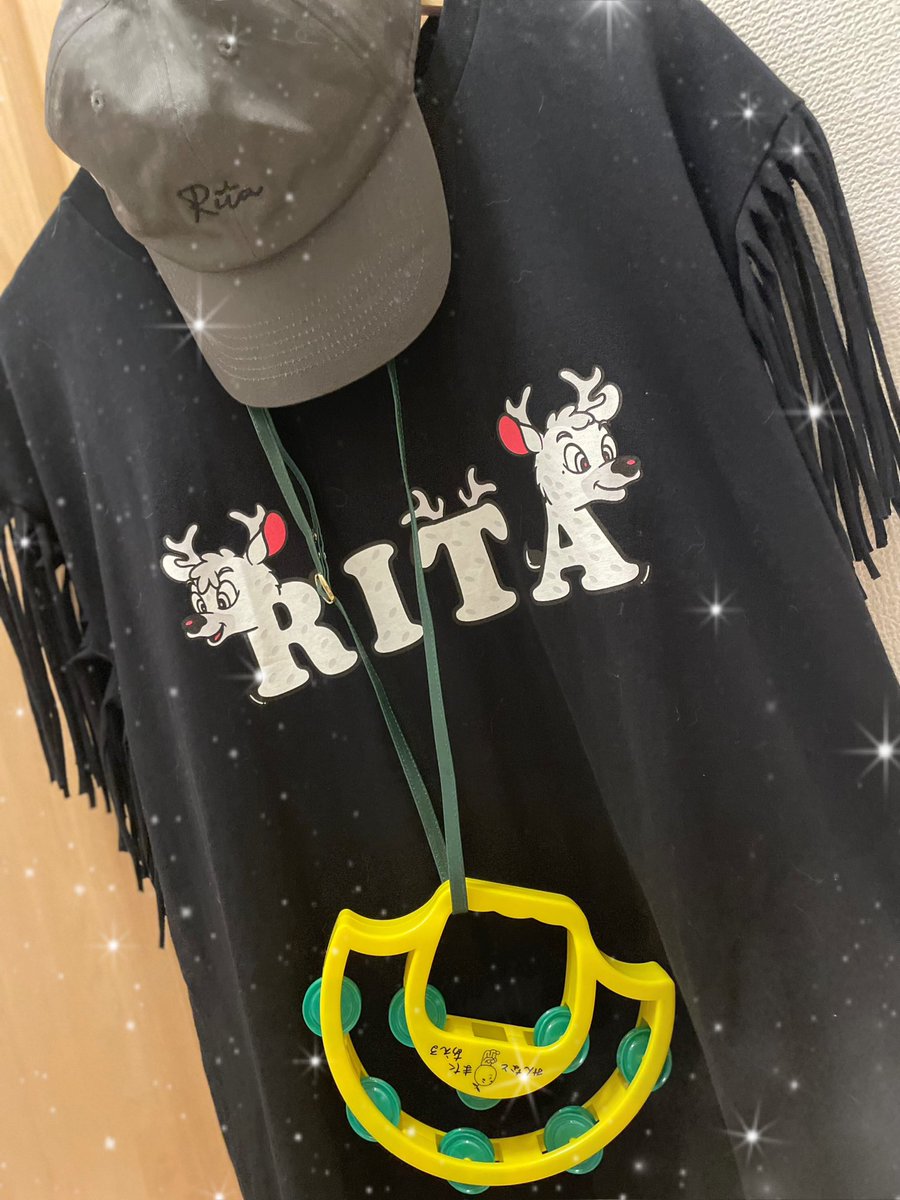 shunonceau's tweet photo. 久しぶりにTシャツ加工✨
ジョキジョキ✂️
行ってきます！楽しみすぎる！！
 #ゆずRitaツアー
#ゆず #ゆずっこ https://t.co/u58Da5XxWj