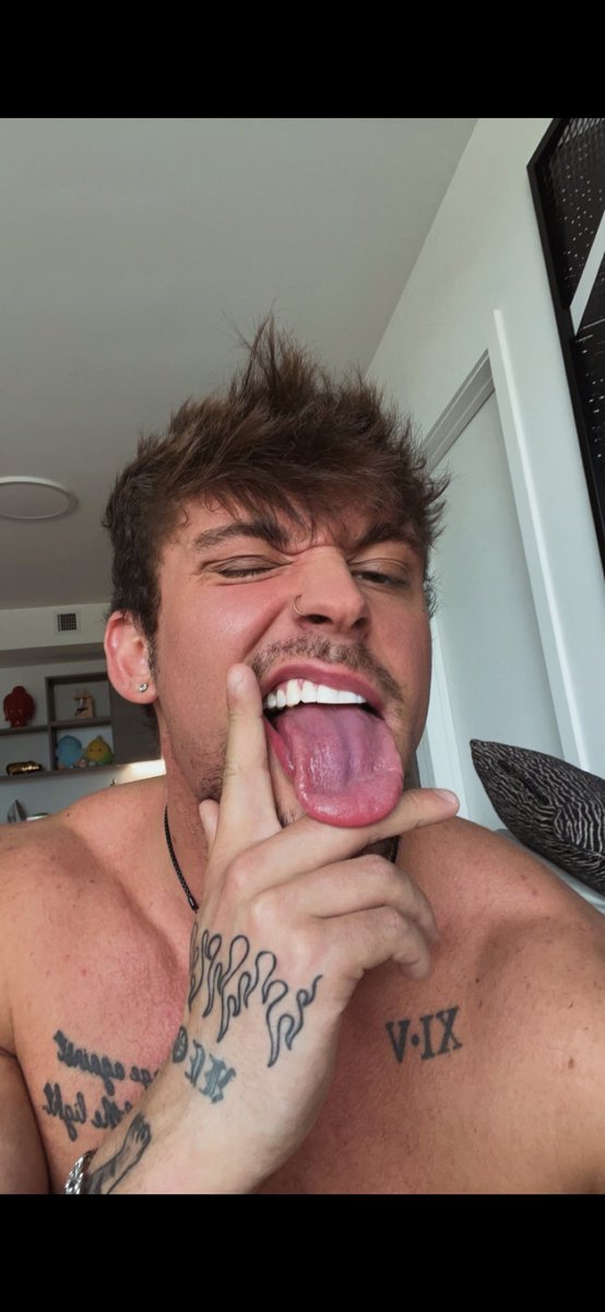 coley vance on Twitter: "face/body"