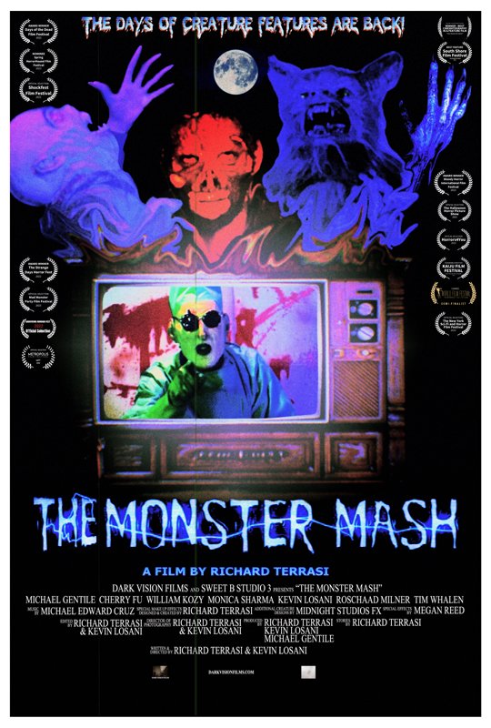 DVF_LLC's tweet image. THE MONSTER MASH! The Days Of Creature Features Are Back! Coming Soon From BayView Entertainment! @BayViewEnt1 @FANGORIA @Shudder @ScreamboxTV @RueMorgue @BDisgusting @DreadCentral 
#horror #horrormovies #creaturefeatures #monsters #slasher