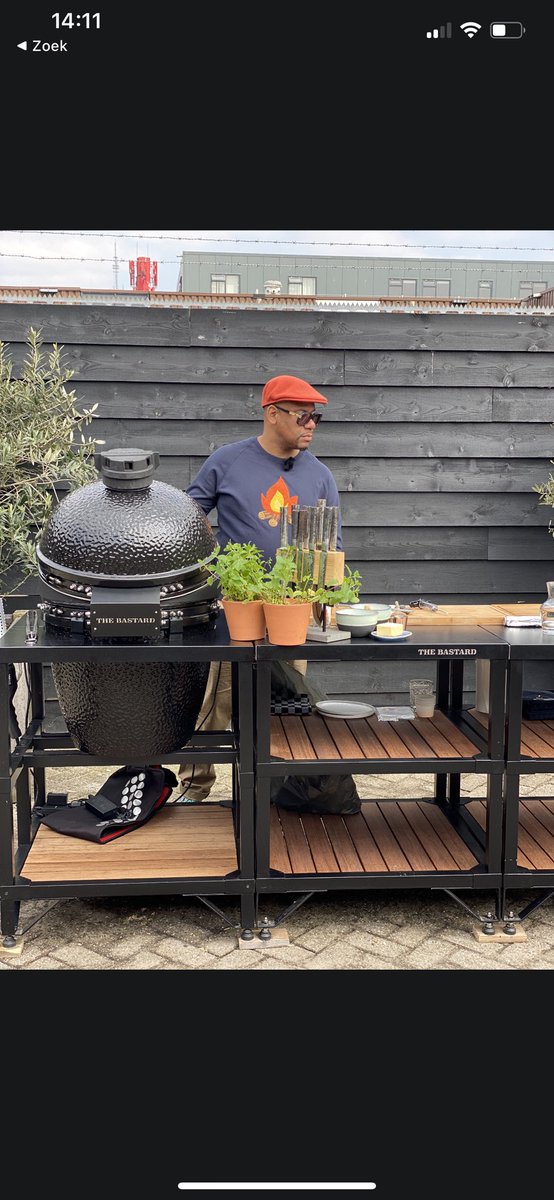 howardkomproe's tweet photo. Naast heel veel comedy, zijn er deze zomer ook weer 6(!) BBQbattles. Dese week zal ik alle info delen. Komproeven en smullen en genieten! 🔥
Toplocatie @Bird_Rdam en in Amsterdam #Lagerwal bij Helling7 in Noord(gestoord) https://t.co/3jo9rpQYBl