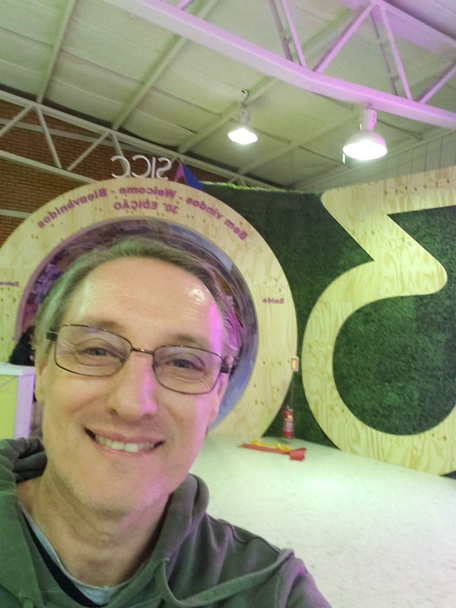 sortimentos's tweet image. SICC 2023 em Gramado 
Confira o especial da feira do setor calçadista que acontece de 22 a 24 de maio no Serra Park nos sites modaeventos.com.br e feirasdemoda.com da Sortimento Comunicação 

Foto : editor Fábio Juchen.

#Sortimento #FeiradeModa #FeiradeCalçados #moda