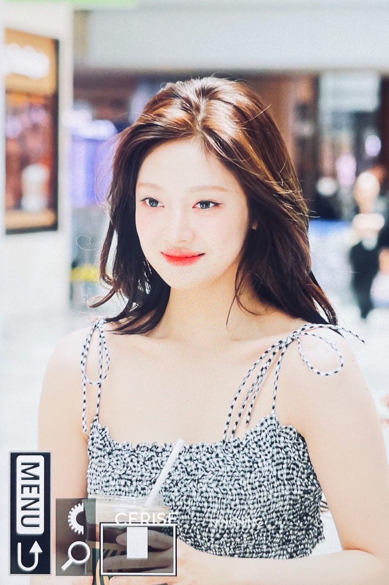 cerise1023's tweet photo. 230522 ICN🤍

#AESPA #NINGNING #닝닝  #宁宁 #에스파 https://t.co/6QibDsb7MI