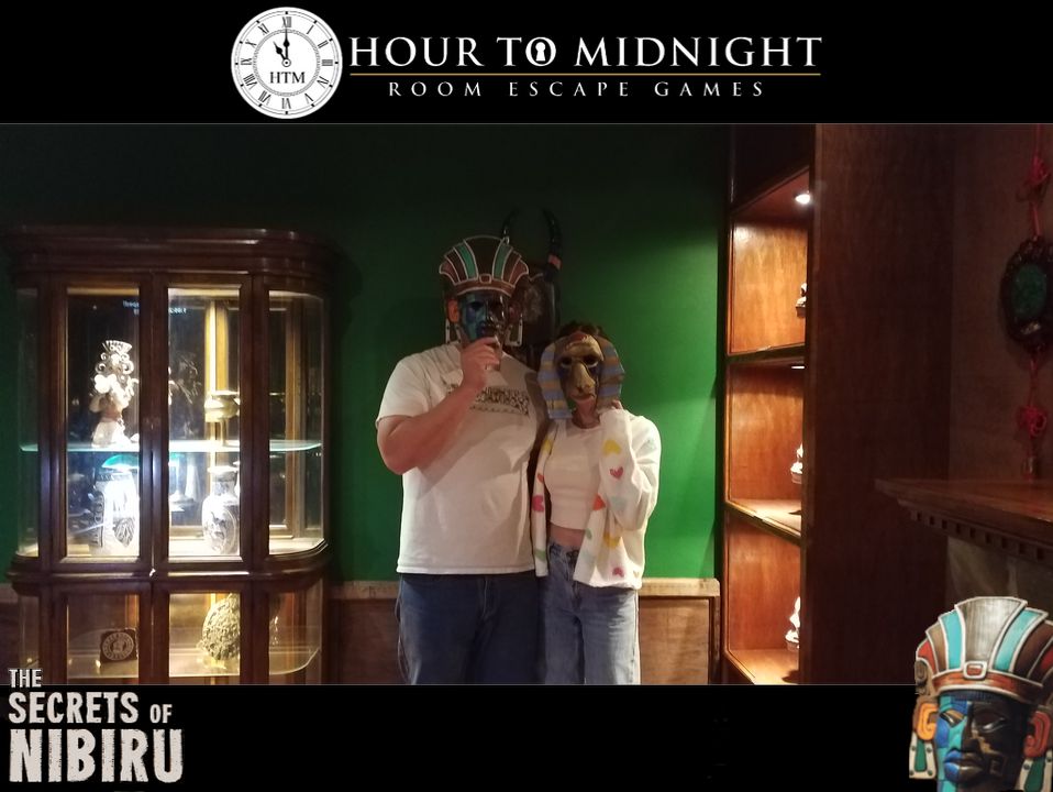 HourToMidnight's tweet image. 