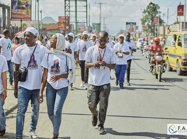 NdooleJunior's tweet photo. 21 Mai 2023,08h30' de l'#INSTIGO,#TERMINUS,#CCLK et puis #KYESHERO à 11h45';Marche de sa santé et assistance en denrée alimentaire...

La réussite appartient à tout le monde,c'est au travail d'équipe qu'en revient le mérite.

FONDATION ANNE #MBUGUJE,
Pour faire vivre l'espoir🕊️ https://t.co/IhcSOPDI6V
