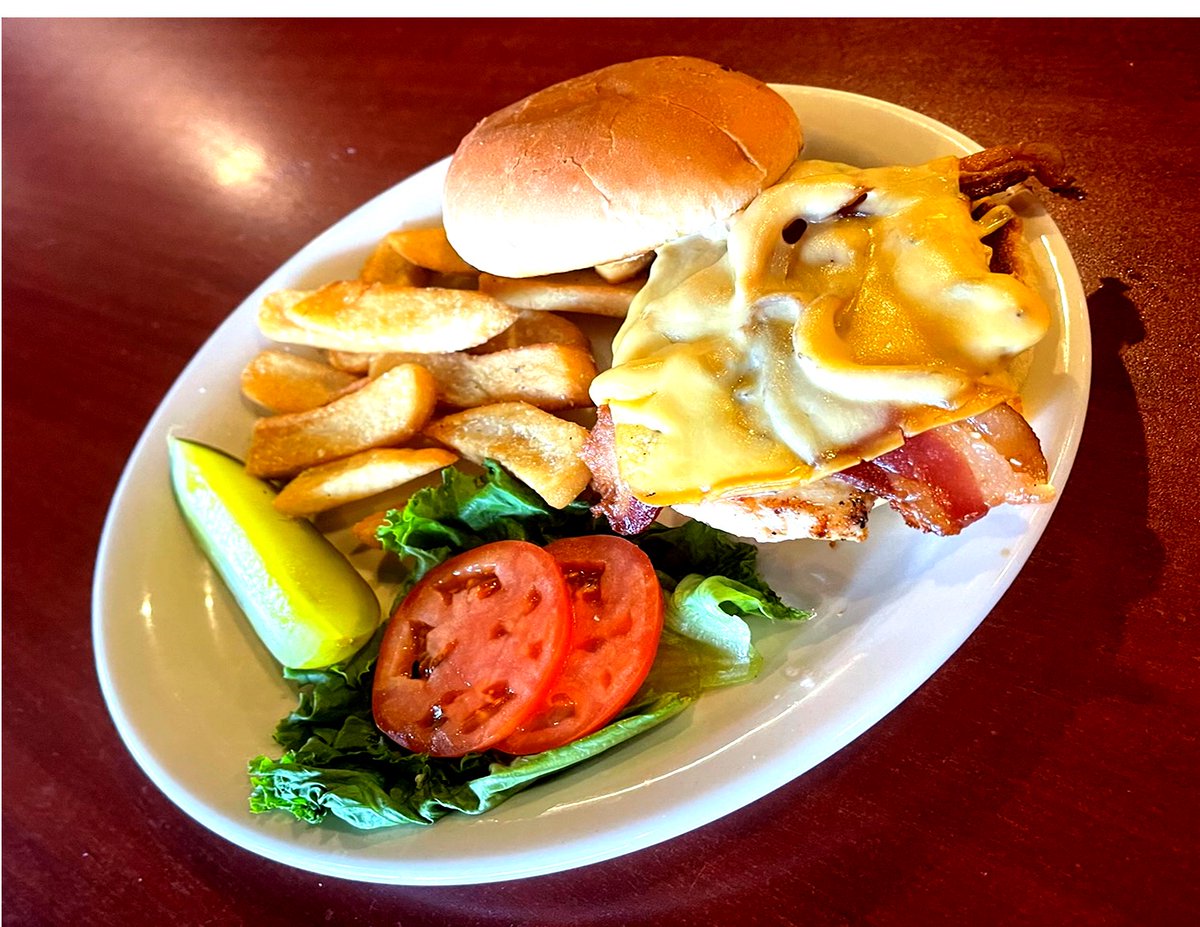 McShane's Irish Pub tweet media