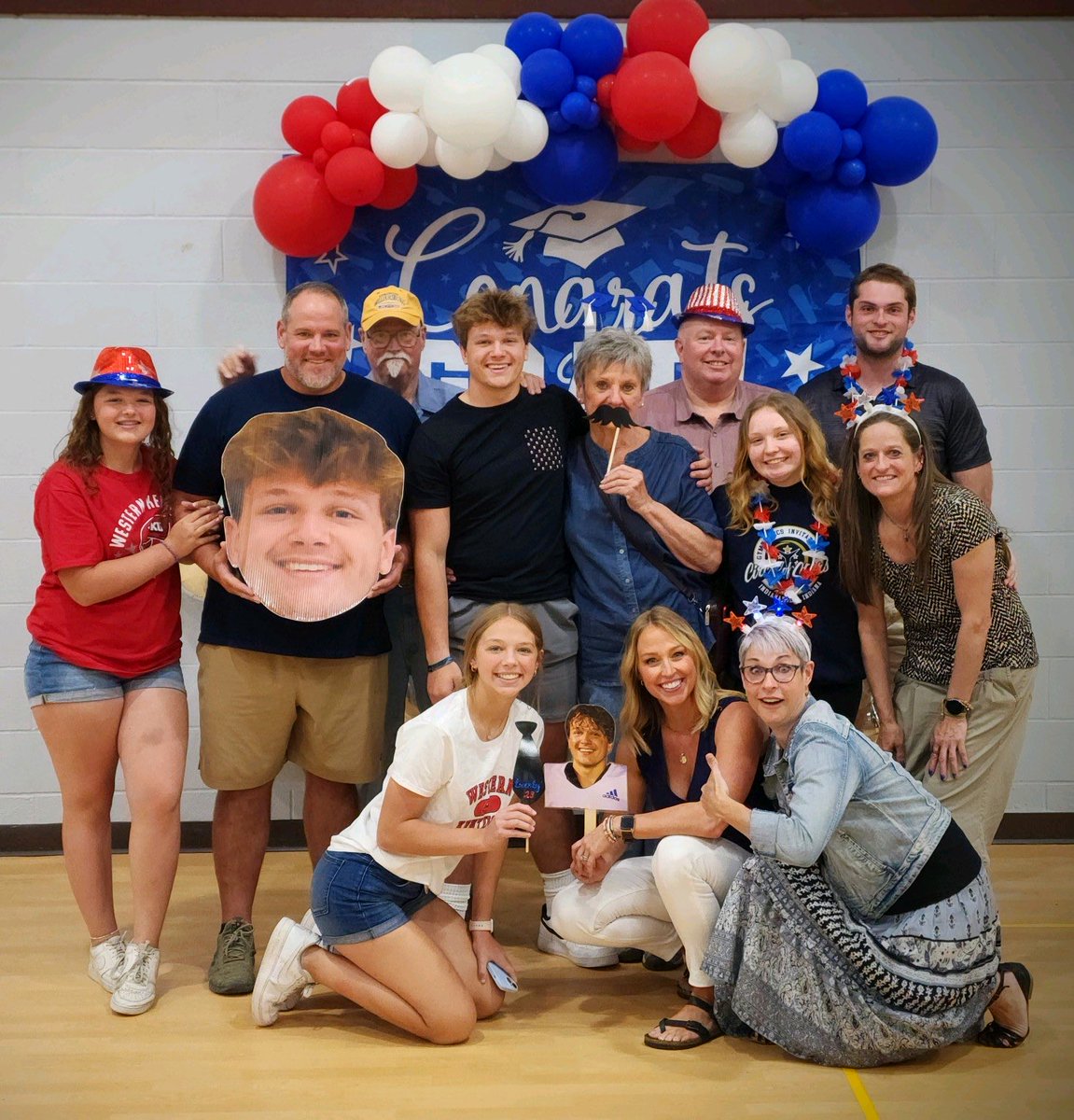 Isaac Sturgis tweet media