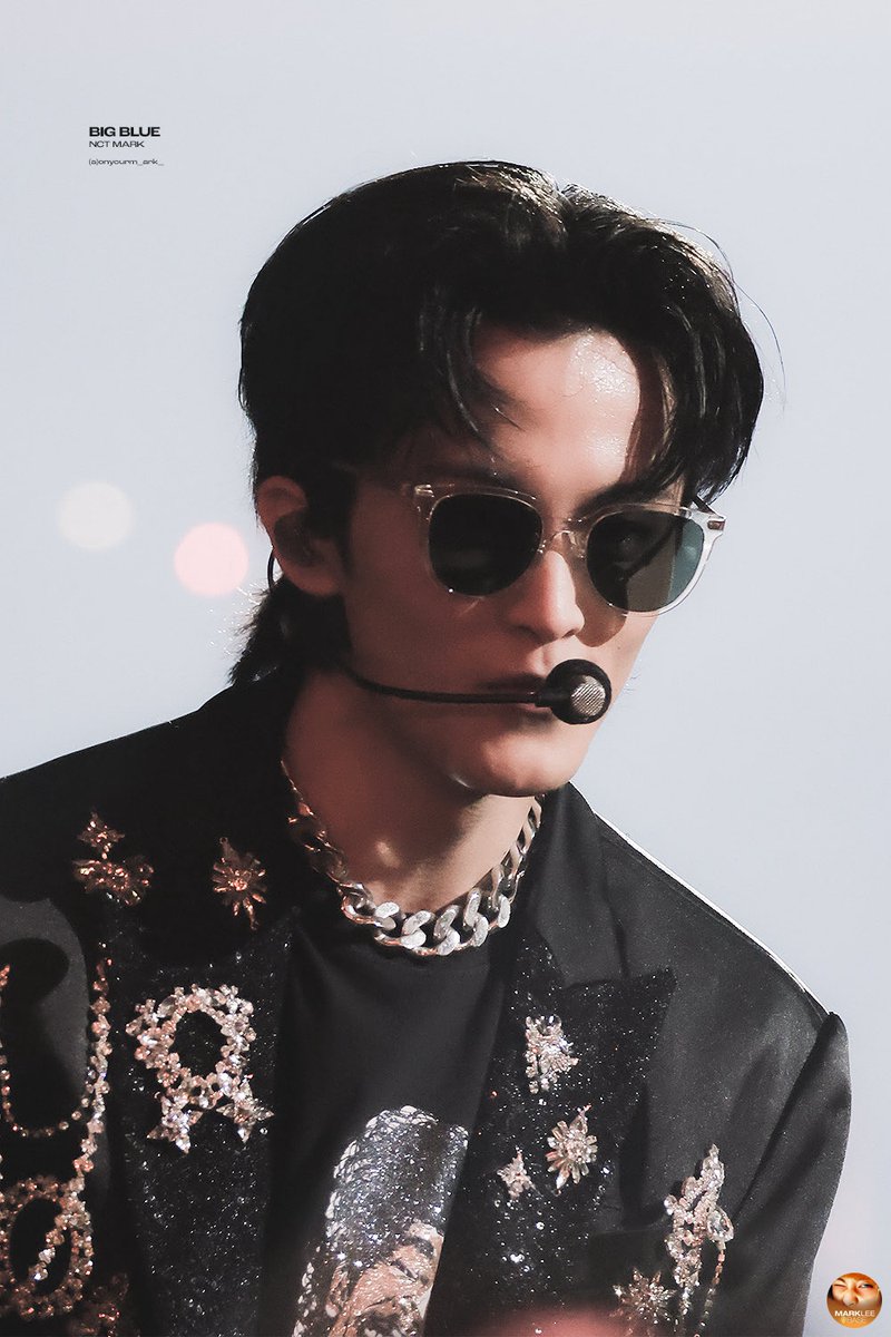 markleebase tweet picture