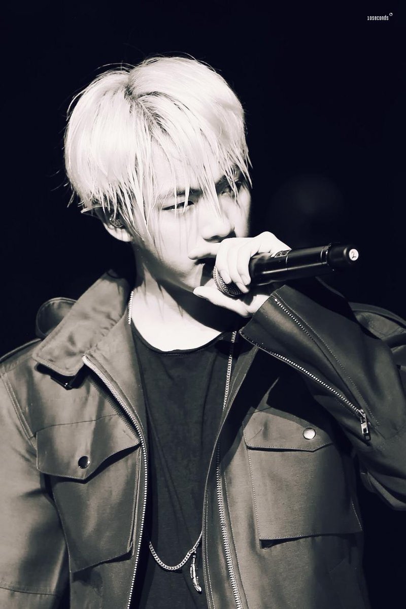 WWHJinmilitay's tweet photo. #900DaysWithAbyss
#어비스_900일_축하해
#JIN #방탄소년단진
@BTS_twt https://t.co/BC9vukX0PN