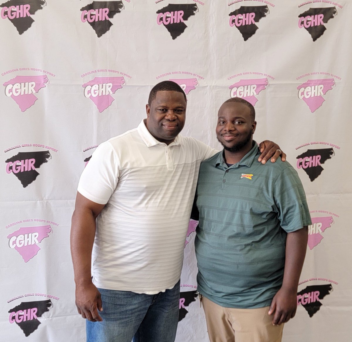 CghrMedia's tweet photo. π #CGHRMedia
#CarolinaBorderClash
π - Florence, SC
PARTNERSHIP/SPONSORSHIP
I Truly appreciate @sonicdrivein (Florence, SC) Manager: Chase Jett - For supporting #CarolinaGirlsHoopsReport Carolina Border Clash this weekend....
#TogetherWeAllWin
#SCBallers
#TheCarolinas https://t.co/B0bRCqHBBu