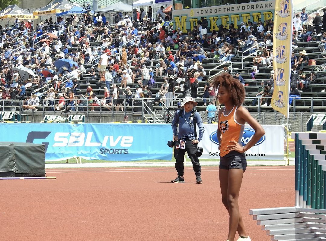 OrangeVistaASB's tweet photo. Congrats to our 2️⃣0️⃣2️⃣3️⃣ Track Stars!!! ⭐️ Kailah McKenzie is the CIF Section Champ in the 100m Hurdles and also qualified for state in the long jump and high jump. Mercy Ehiemere took 5th in the 400m. We are very proud of you ladies!!! @OrangeVista_ATH https://t.co/e0ByIVvioY