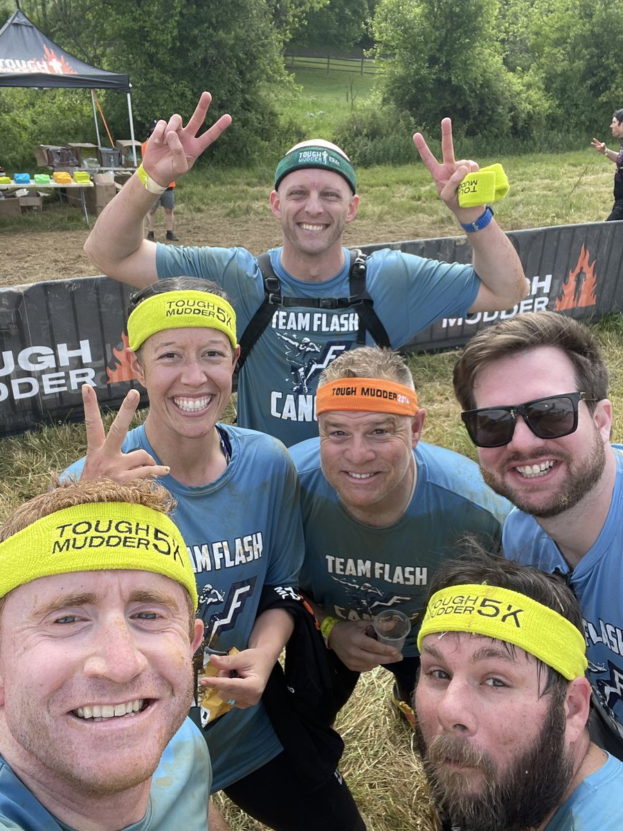 amyk009's tweet image. Today was a really awesome day. Part of Team Flash telling cancer to F off while watching @wAKAflash crush @ToughMudder 2️⃣8️⃣ and earning my, @rhough33, and  @CaseyMcG12 ‘s first headbands. Don’t worry, we’ll be back in 2024 when Mudder goes back to its roots💪 #TeamFlash