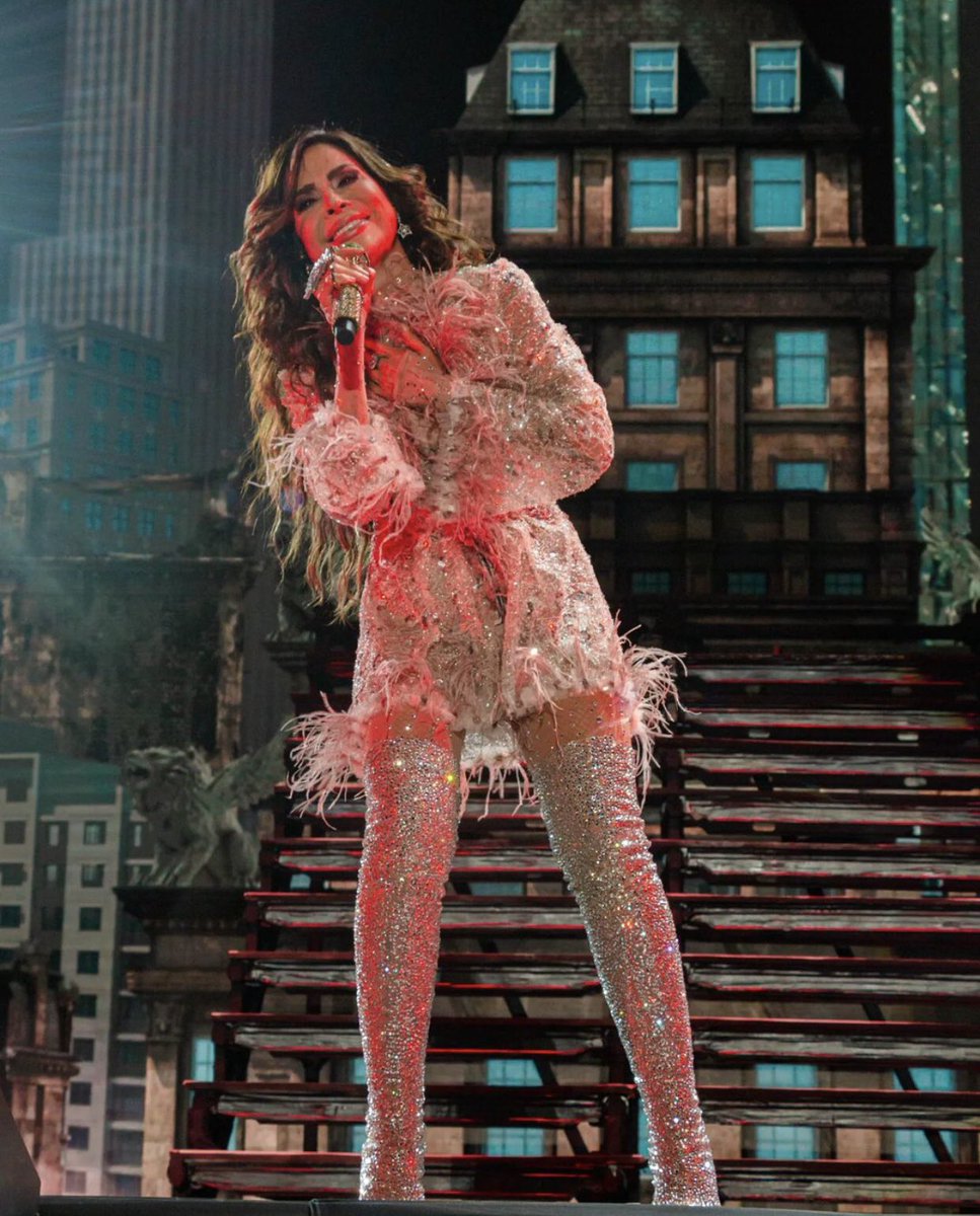 Amiestilo tweet media