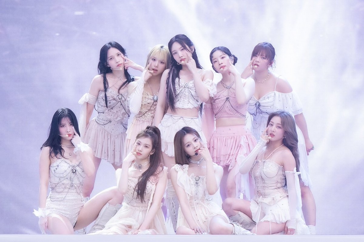 SubjectKpop's tweet photo. TWICE 5th World Tour 'Ready To Be' in Ajinomoto Stadium press photos

#TWICE #트와이스 @JYPETWICE https://t.co/UbkRqa0Wuy