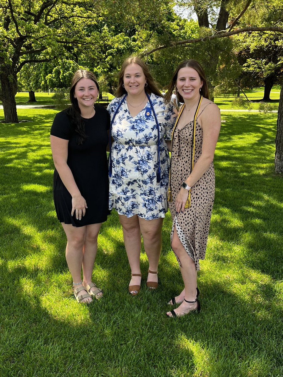 What a great weekend!! Cinnamon rolls on Friday, Senior Athlete Recognition on Saturday, and Commencement today. Such a great celebration of three strong leaders that have made LCWBB a better program! 💙🤍
<a href="/gracepro2/">Grace Prokosch</a> <a href="/lil_reding21/">Allie</a>