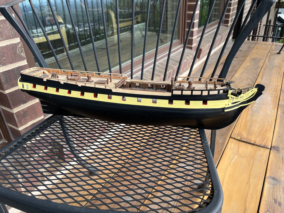 After having _always_ built all my previous #modelships without any paint, today was the first time I put a paintbrush on my #hmssurprise… man, this first time feels totally surreal…but I do have to admit it kinda got something…