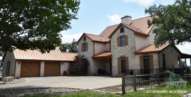 GreenKnightRoof's tweet image. #StandingSeam #metalroof in Copper Metallic, Belton, TX.  Expertly installed by @GreenKnightRoof