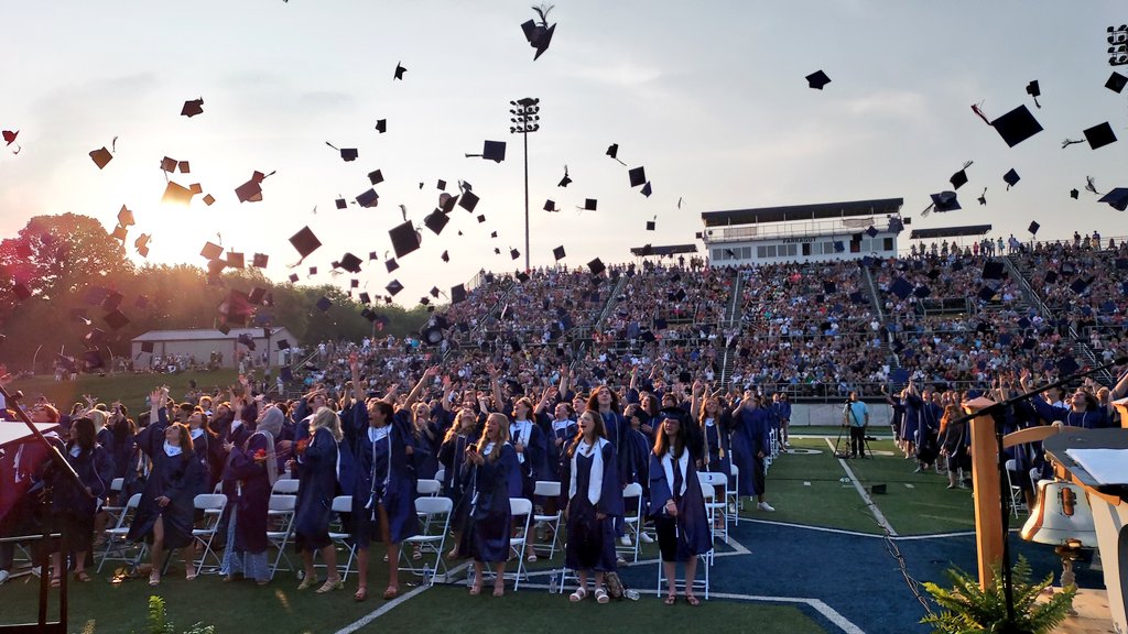 Glenn Jacobs on Twitter "Congratulations to the Farragut High School