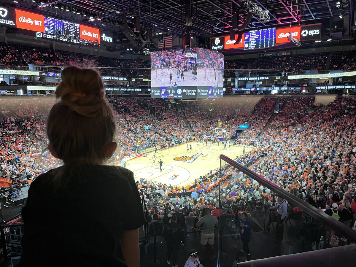 RT @tracksmackdawn: RT @Espo: As a man in sports you know know the @WNBA is important. But you don’t know how important it truly is until you take your six year old daughter to a @PhoenixMercury game and see her become a fan for life and fall in love wit…