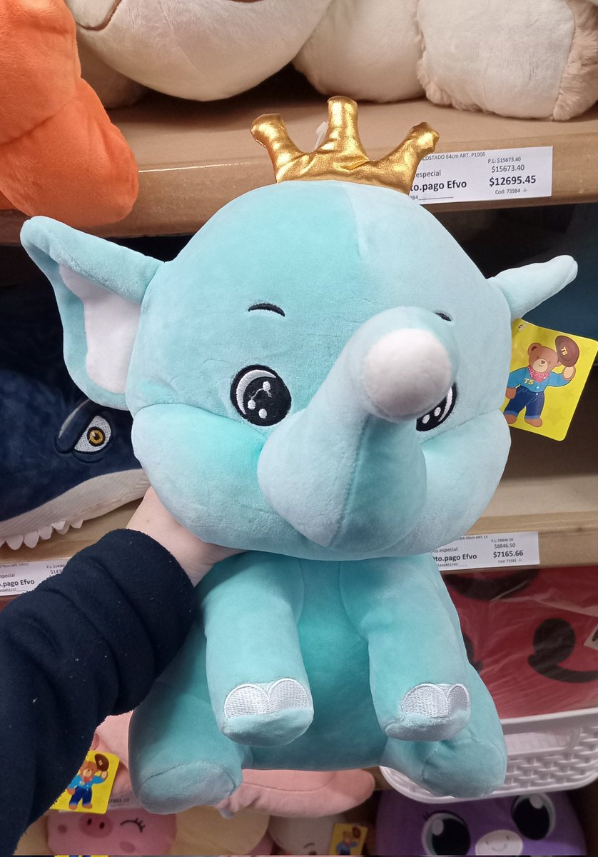 yo quiero un elefantito con corona🤧
