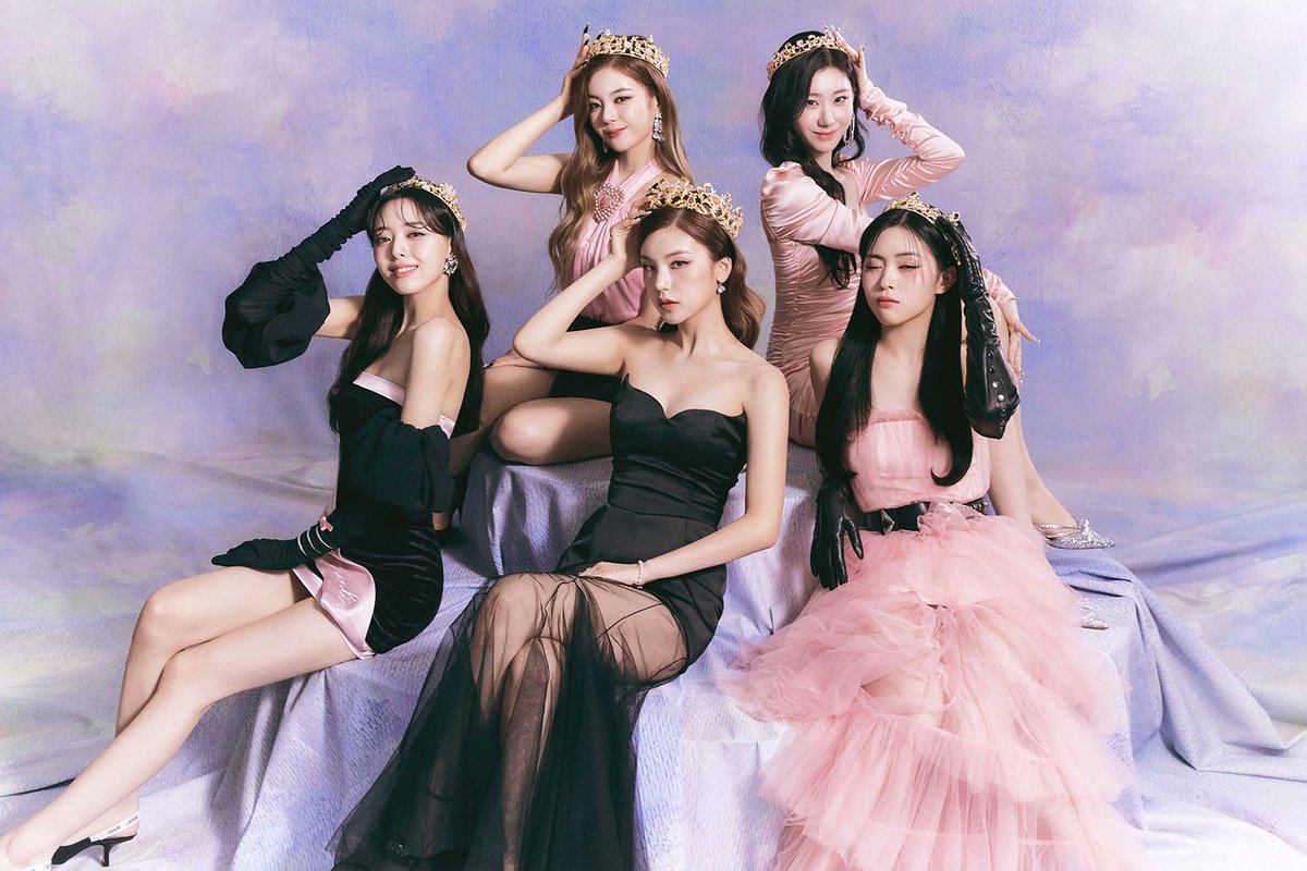 ItsHalo_'s tweet photo. @lvurl itzy and purple kiss https://t.co/HjpI108yYT