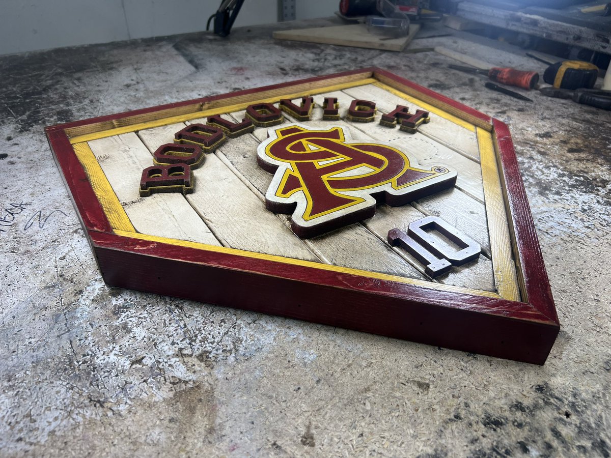 barnwoodsports's tweet photo. @tempebarstool This one https://t.co/GbYe583sxy