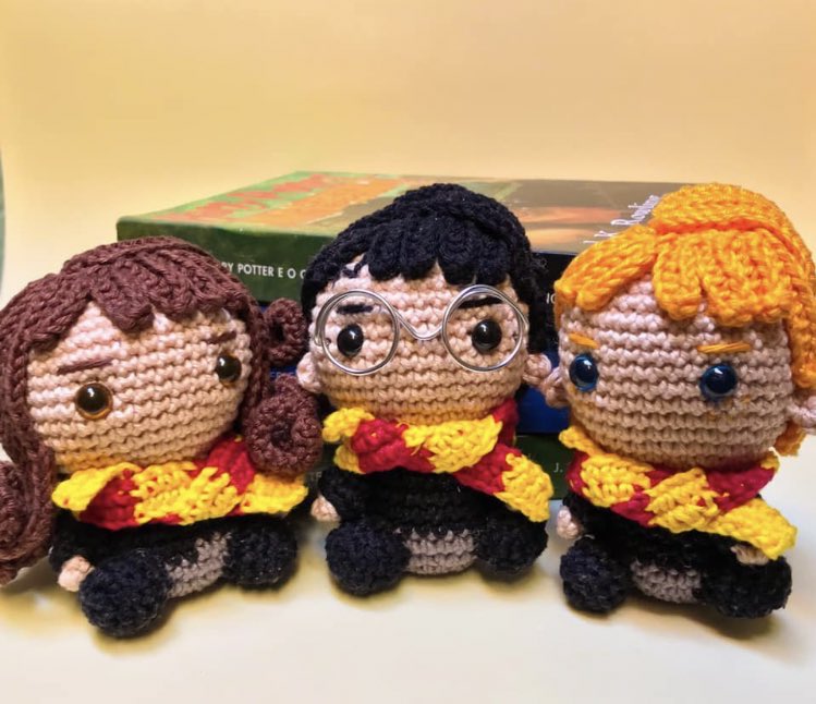 nalinha7's tweet photo. @verde_feminista @Mumajaros venha conhecer meu trabalho em crochê, vcs vão amar!! Tem vários personagens de Harry potter ❤️

https://t.co/85xtX9X7pz… https://t.co/nTX4bOoGkS