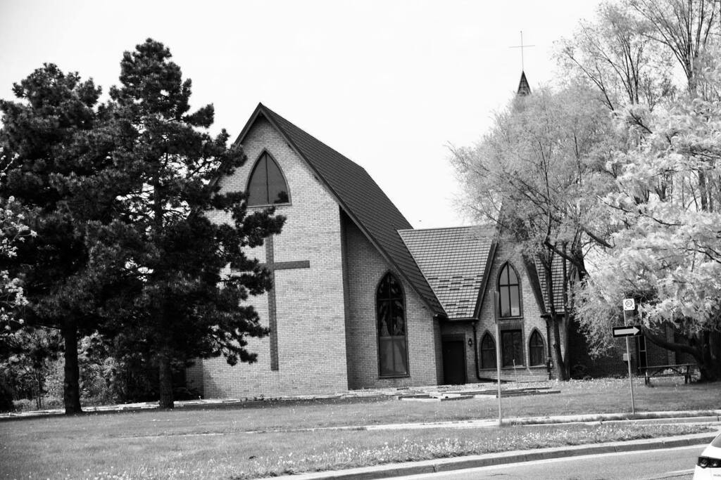 kwesiblak's tweet photo. “I love you when you bow in your mosque, kneel in your temple, pray in your church. For you and I are sons of one religion, and it is the spirit.” 
― Khalil Gibran, The Prophet #kwesiblack #photog #canonm50mirrorless https://t.co/5Uh7jRBajh https://t.co/X1eyScfd2M