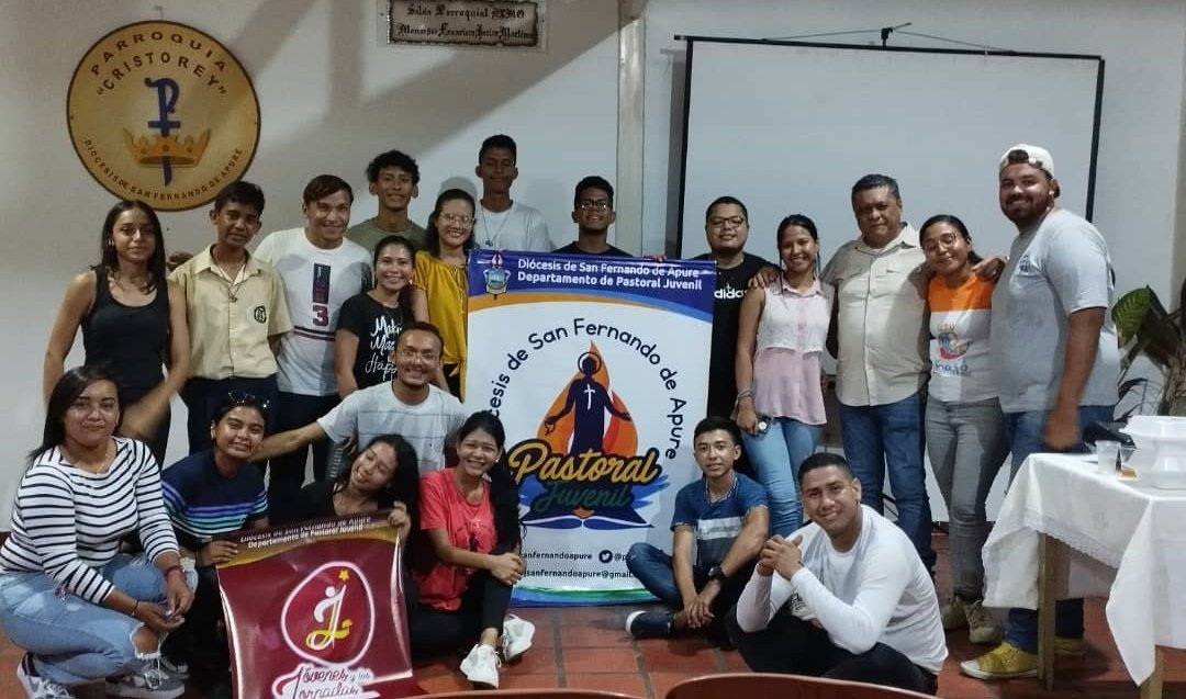 DiocesisSFApure's tweet photo. Pastoral Juvenil de la Diócesis de San Fernando de Apure efectuó este #19Mayo el 2do. Camino de Encuentros rumbo a ENAJO 2023.
#infodiocesis https://t.co/jAQXcBKMze