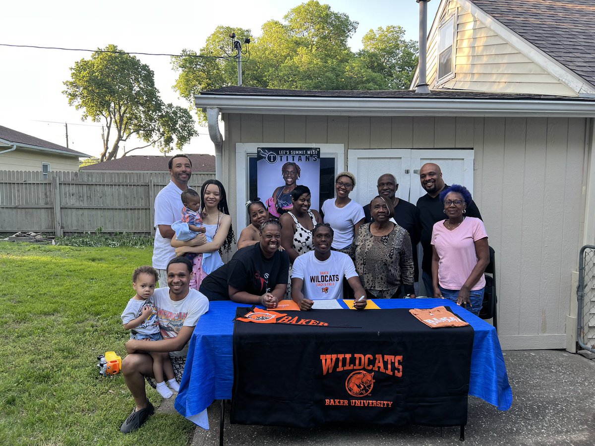 Blessed to be able to continue my education and track and field career at Baker University. <a href="/BakerAthletics/">Baker Athletics</a> <a href="/LSWTitanRunning/">LSW Titan Running</a>
