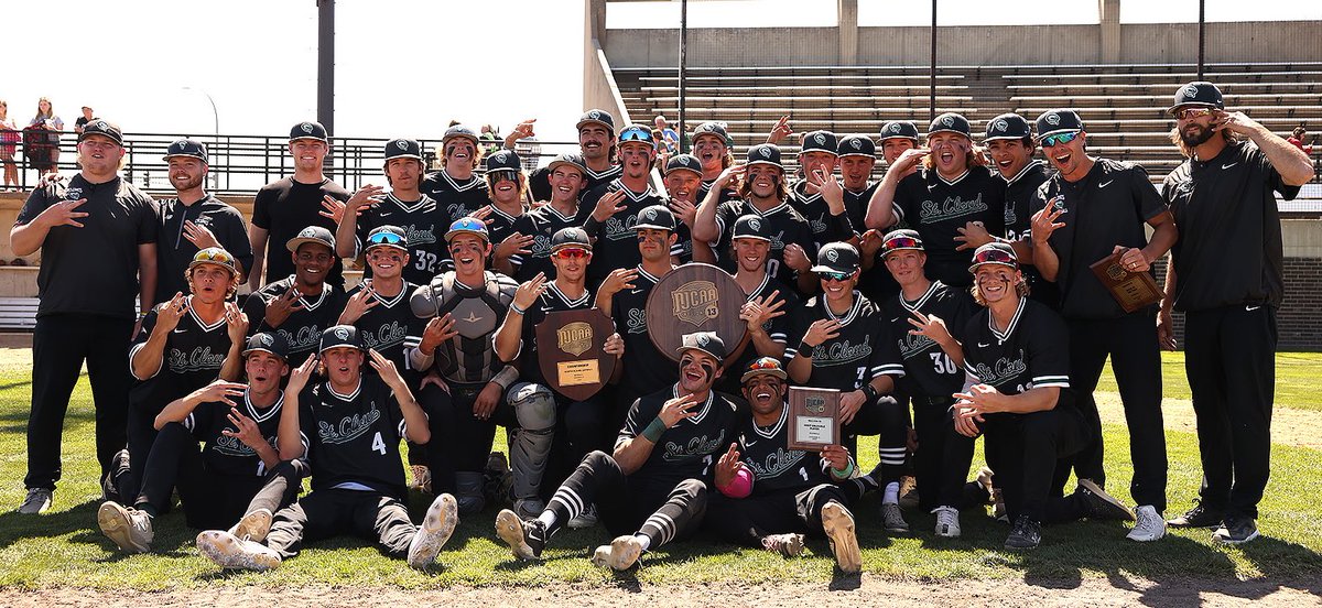 3 PEAT 🏆 🏆 🏆