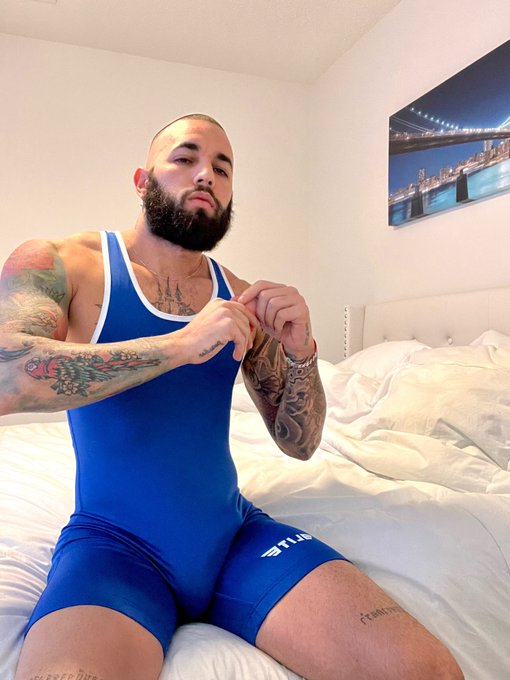 Let&rsquo;s wrestle 😈 🤼&zwj;♂️ https://t.co/1J63kxlnsC<a href="/tag/linkinbio"class="tags"><span>#linkinbio</span></a>