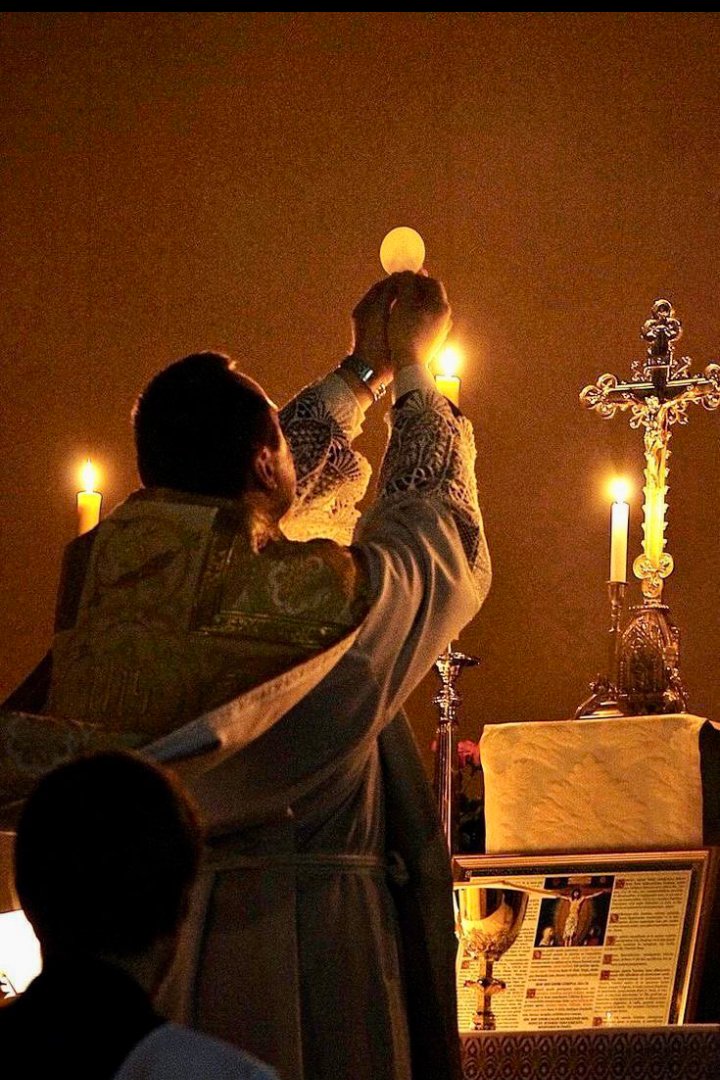 SantosIglesia's tweet photo. ¡Viva Cristo Rey!
 
    https://t.co/QQ7Ywtv0Xj