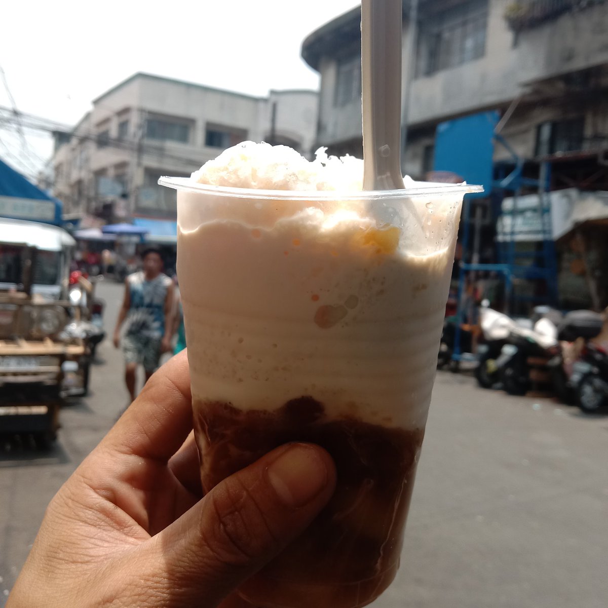 SPIKETOPONprep's tweet photo. Sarap kumain Ng ganito sa init Ng panahon.

#altermanila https://t.co/5JNSEuFbUb