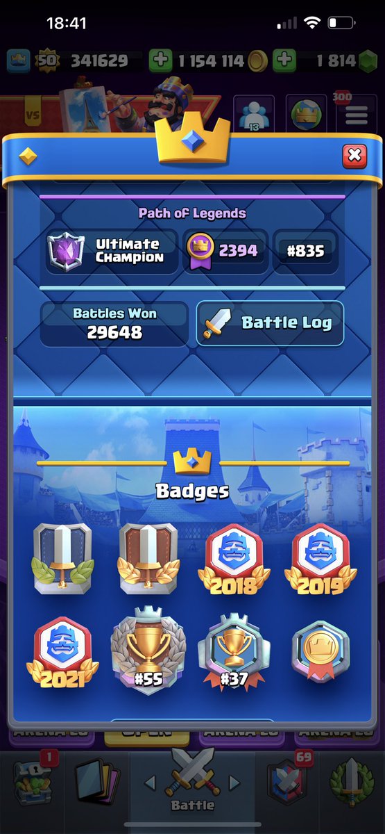 twitch.tv/massabrothers
Ya ando en directo subiendo tops en ladder 🏆