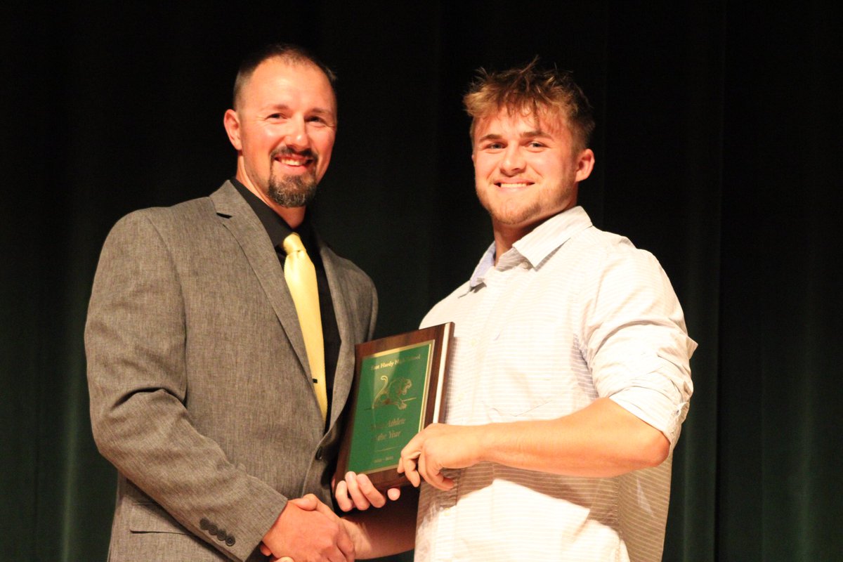 East Hardy High School Male Athlete of the Year Award winner — Mason Miller <a href="/EastHardyHigh/">East Hardy High</a> <a href="/stevenlmiller_m/">S Mil</a>
