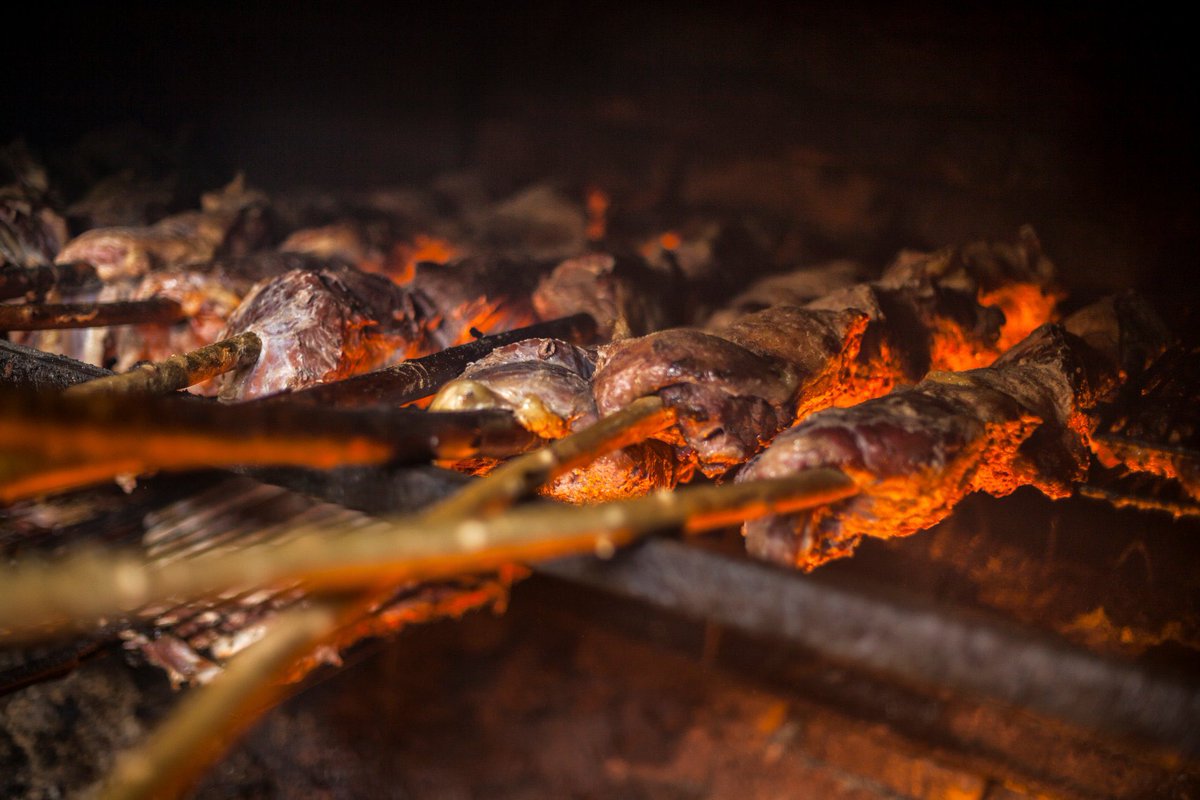 Vamos a estar claros, Sushi no le gana a Cachapa y Carne en vara! Fin
