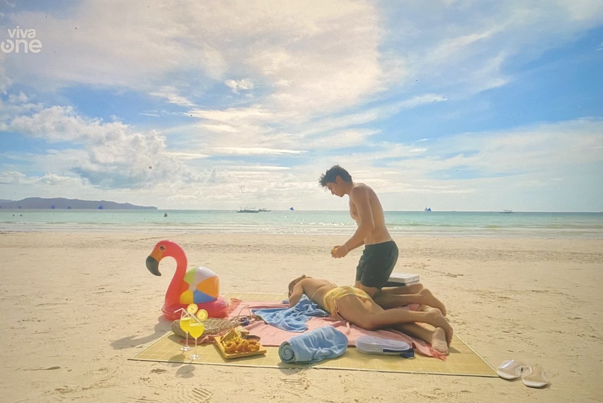 maui0814's tweet photo. Good morning everyone!!! Naka pa sunblock na ba ang lahat 😜

#TRIEBestTripEver
#TRIEep4
#TheRainInEspaña
#LuKal #MarVen https://t.co/C2O5Atxqx8