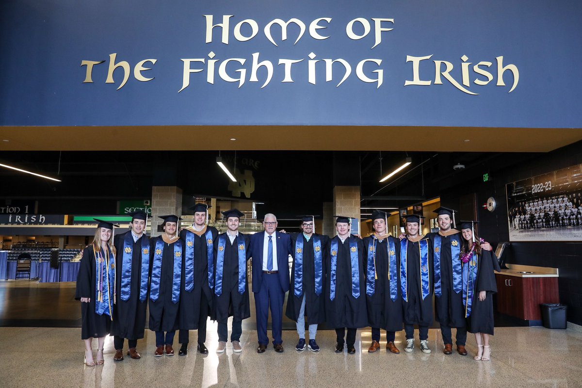 Love thee ☘️

#GoIrish