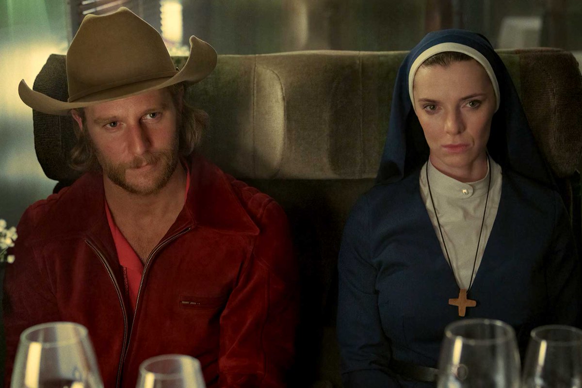 KennyDeanT's tweet photo. #MrsDavis is bonkers in the best possible way, a way that speaks to me personally. I'm a little worried I'm about to stay up very late to finish S1 bc I Can. Not. Stop. https://t.co/UvhDoGUTwV