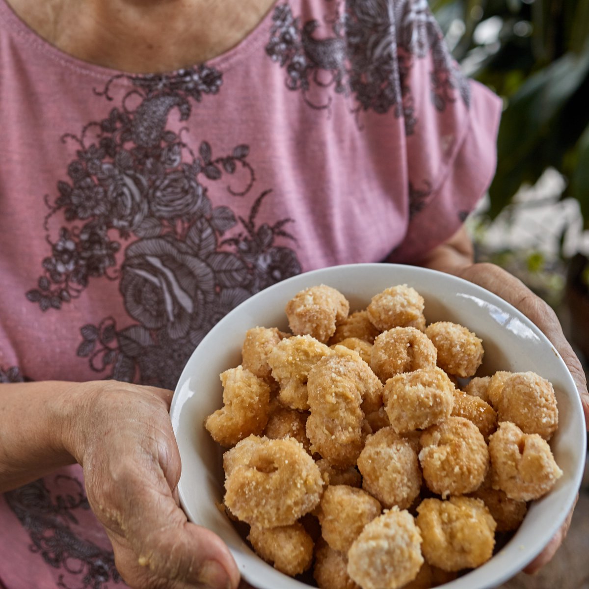 cagayanturismo's tweet photo. #MANGANDay | Ang init ng panahon— tara't kumain ng masarap na cascaron. 🥰

Today's feature: Alcala's cascaron.

#CagaYUMM #Cagayan #CagayanProvince #EndlessFunCagayan #VisitCagayanPH #YourIslandsAndValleyOfFUN https://t.co/zckA02FXJj
